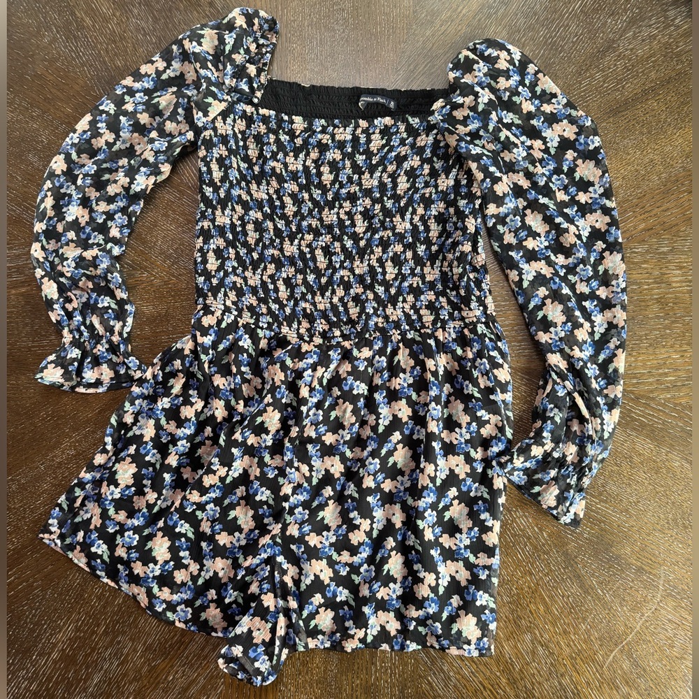 Floral Smocked Long-Sleeve Women’s Top - Black with Blue & Cream Flowers